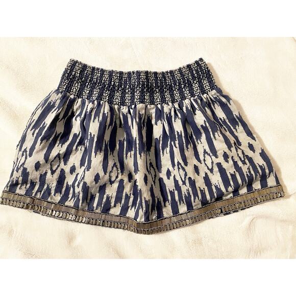 Dolce Vita Skirt with intricate gold beading. Size Medium. - Picture 2 of 4